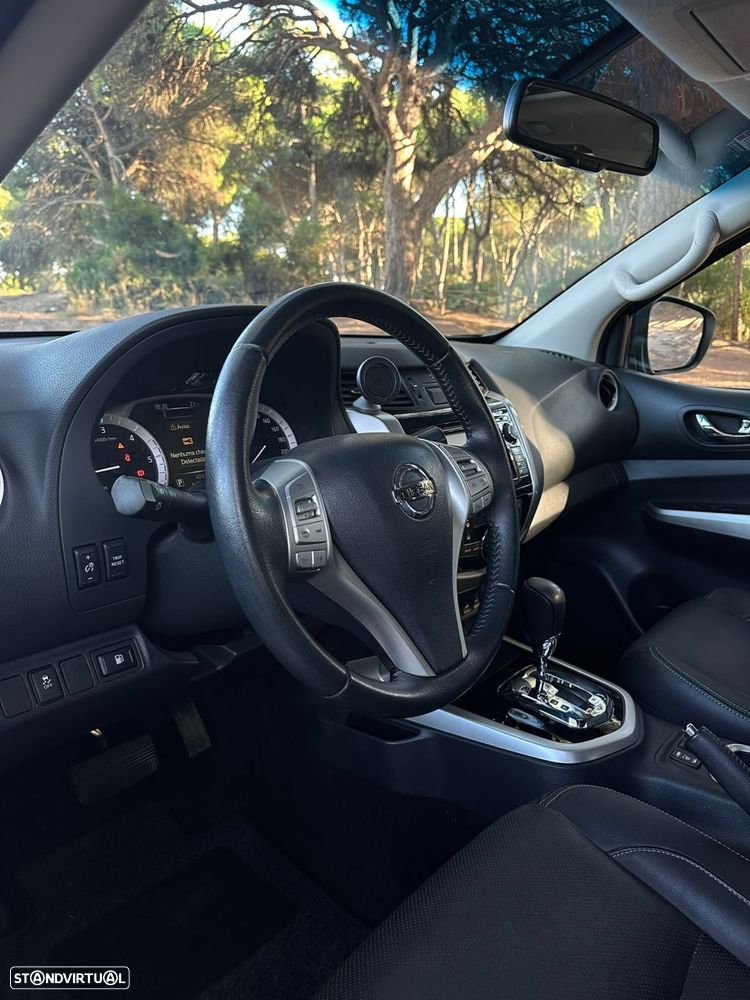 Nissan Navara 2.3 dCi CD 4WD Tekna AT - 19