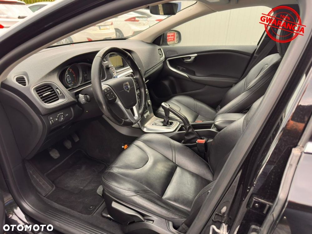 Volvo V40 D2 Drive-E R-Design Kinetic - 15