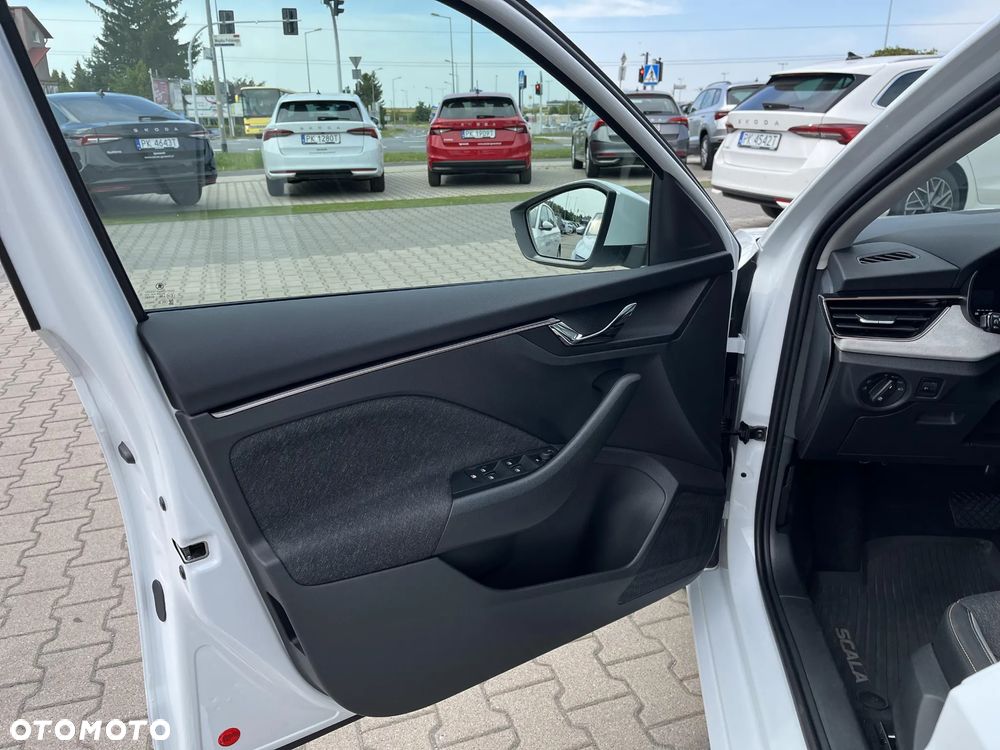 Skoda Scala 1.5 TSI Selection DSG - 11