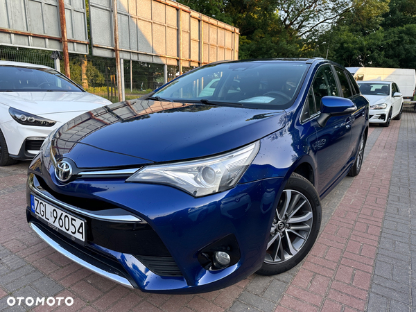 Toyota Avensis Combi 1.8 Multidrive S Edition (2014)
