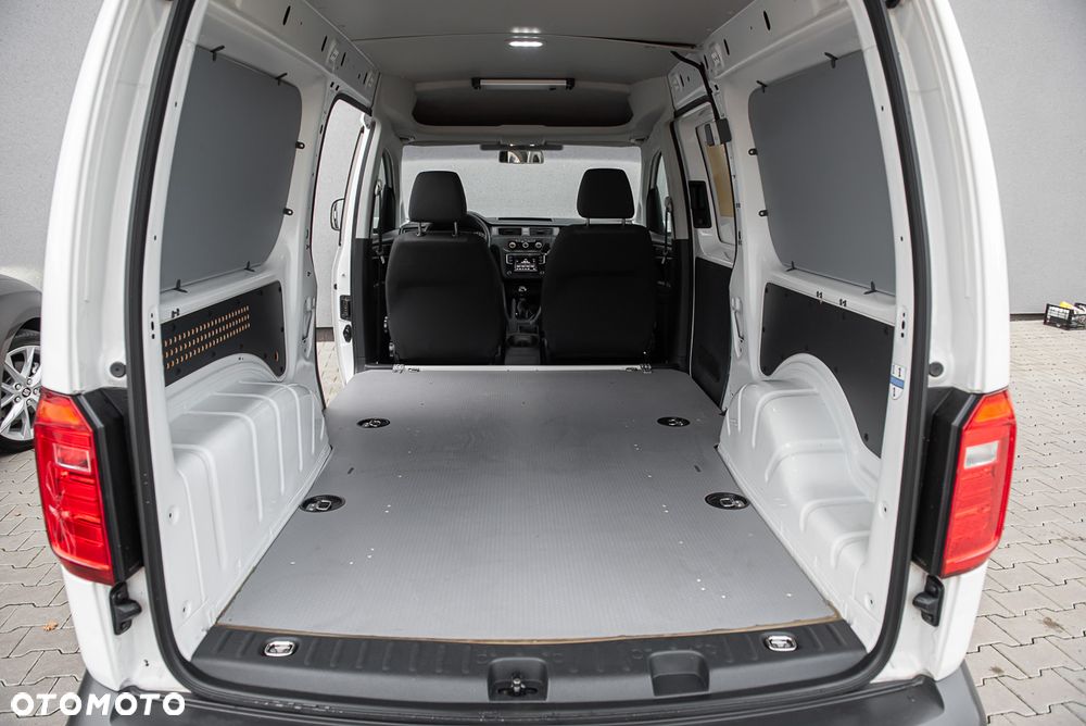 Volkswagen Caddy Maxi - 21