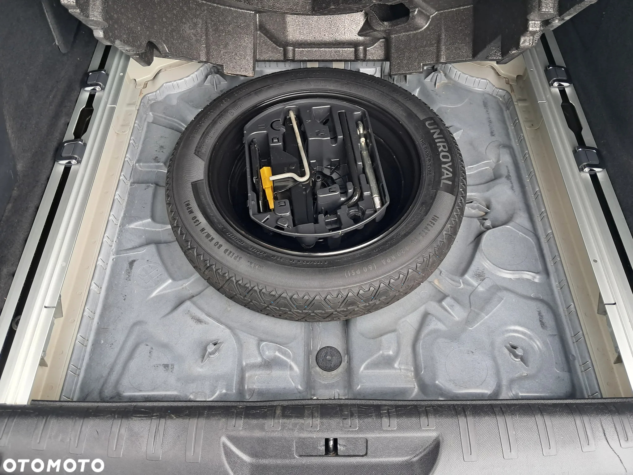 Peugeot 308 SW BlueHDi 130 EAT8 Stop & Start GT - 39