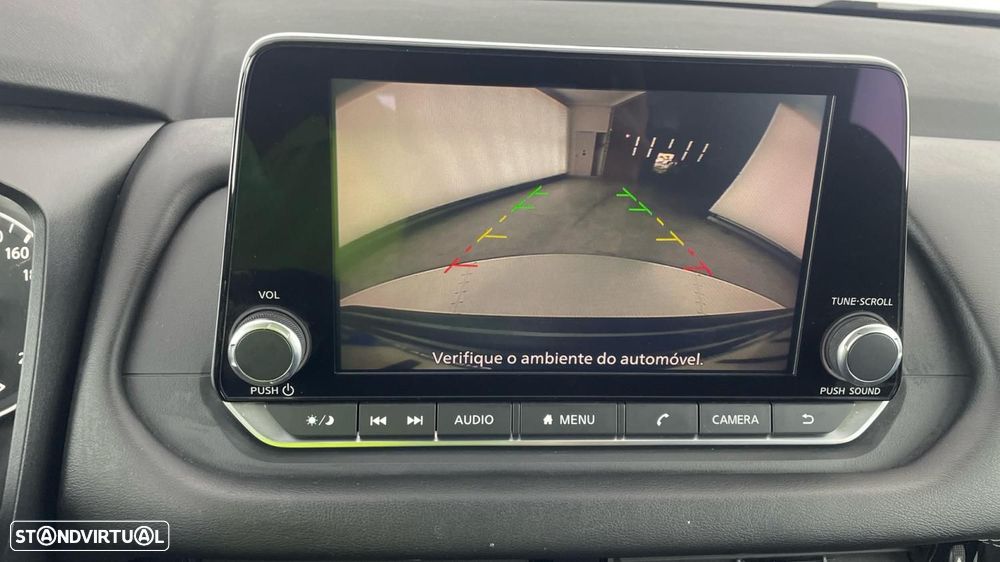 Nissan Qashqai 1.3 DIG-T N-Connecta Xtronic - 10