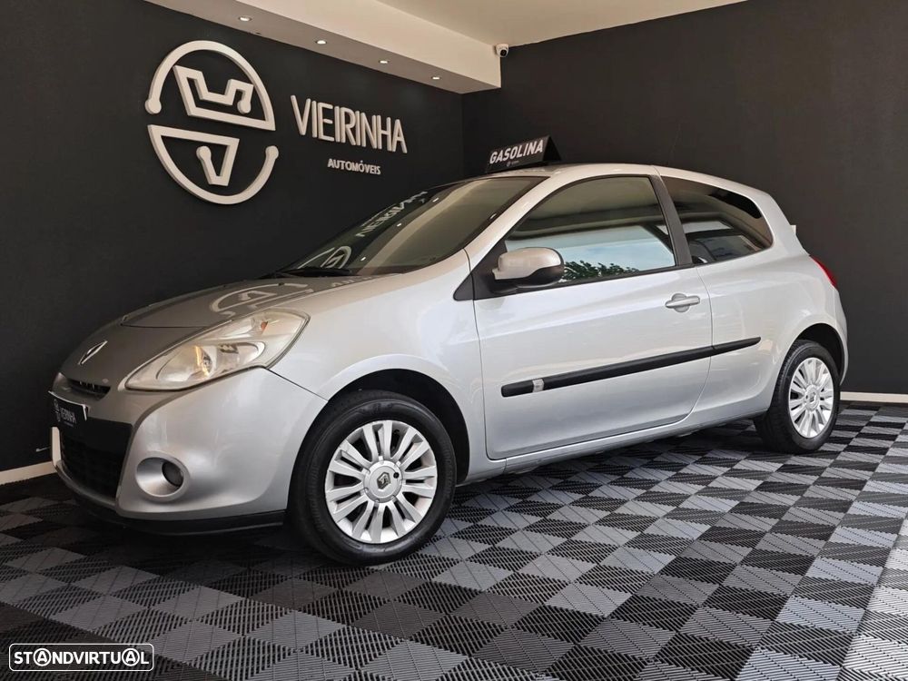 Renault Clio - 7
