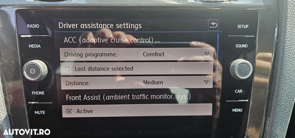 Volkswagen Golf 1.0 TSI Comfortline - 8