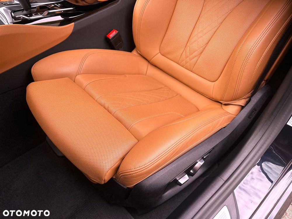 BMW Seria 5 - 16