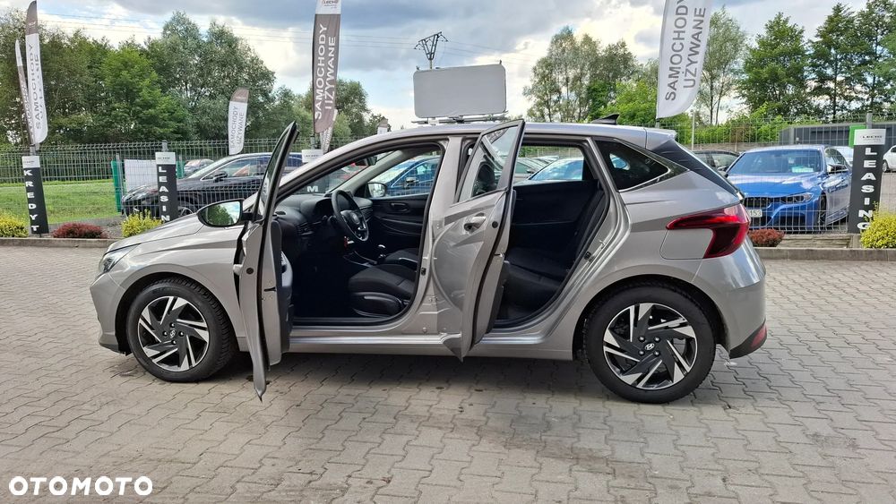 Hyundai i20 1.2 Modern - 8