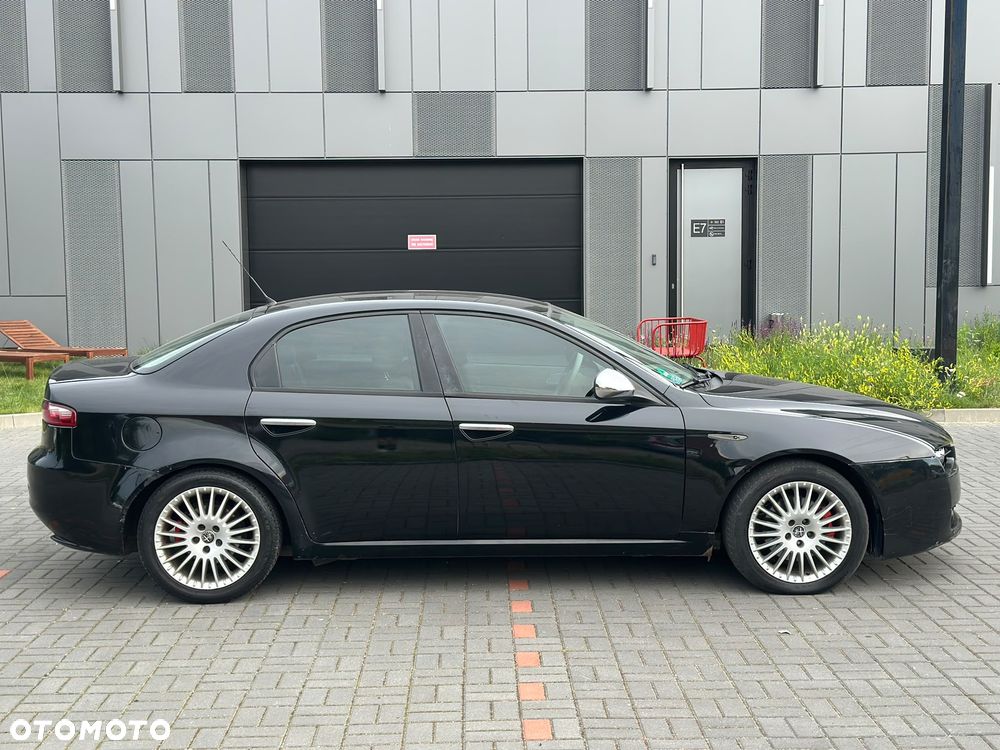 Alfa Romeo 159 - 6
