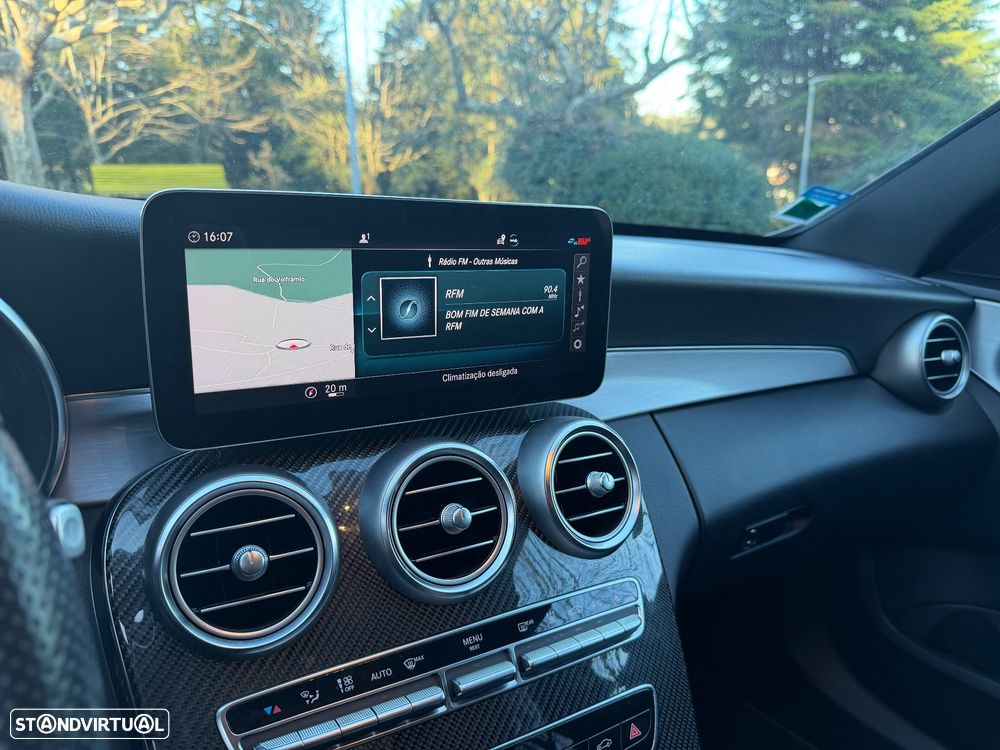 Mercedes-Benz C 300 BlueTEC Hybrid AMG Line - 23