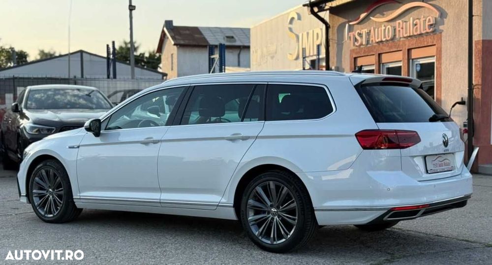 Volkswagen Passat - 6