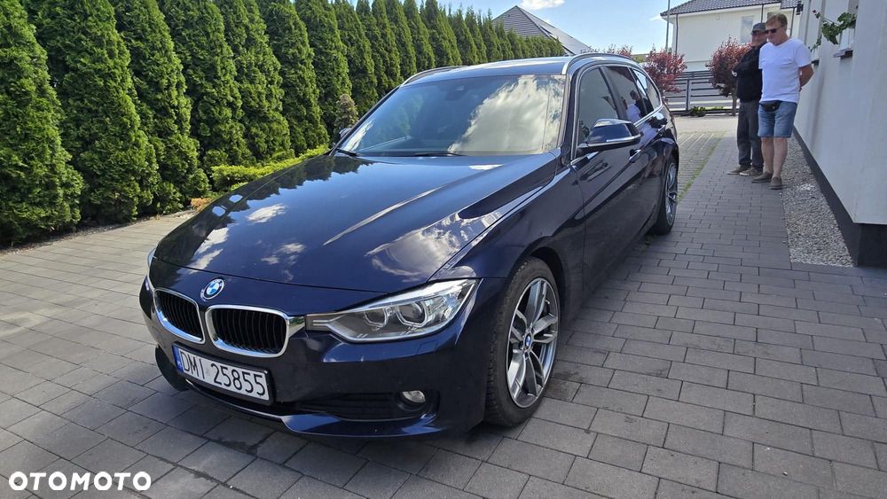 BMW Seria 3 - 21