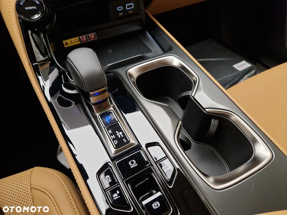 Lexus NX 450h+ Prestige AWD - 18