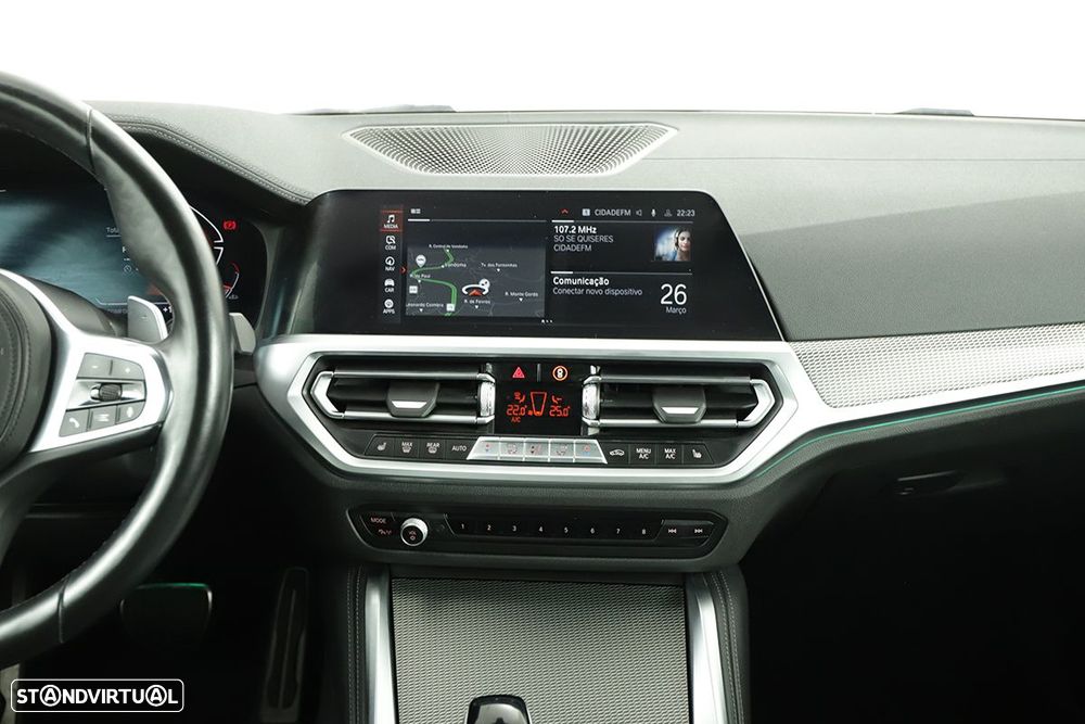 BMW 420 i Pack Desportivo M Auto - 13