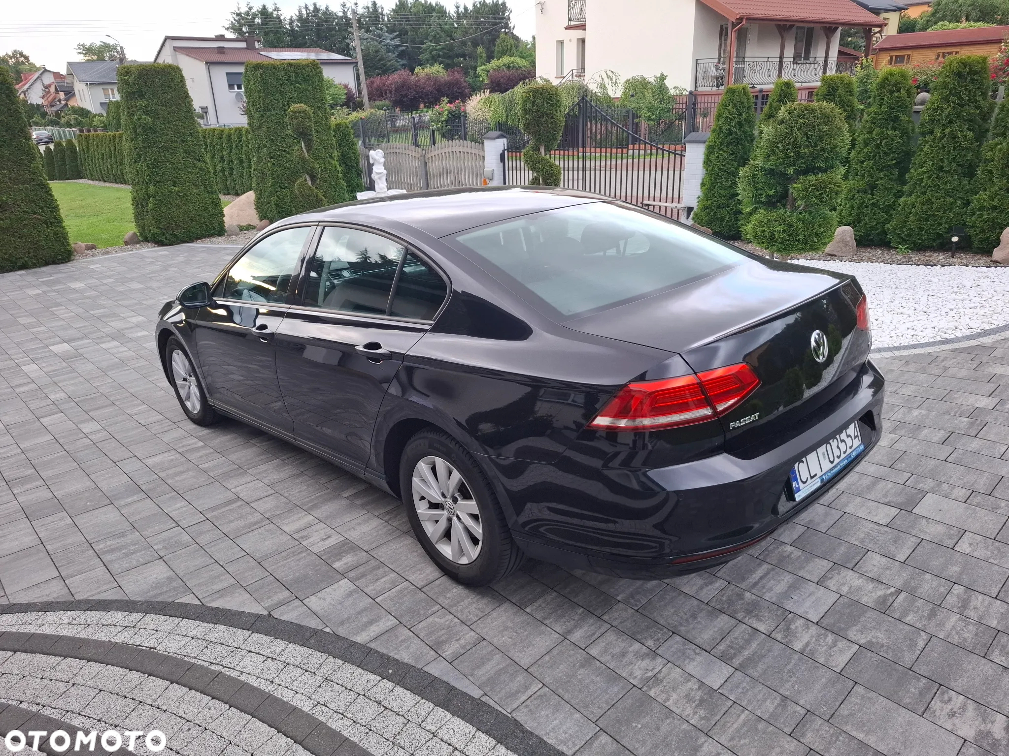Volkswagen Passat 1.6 TDI BMT Comfortline - 7