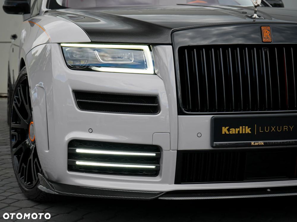 Rolls-Royce Ghost Standard - 11