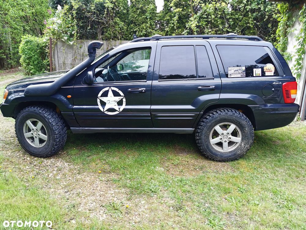 Jeep Grand Cherokee - 15