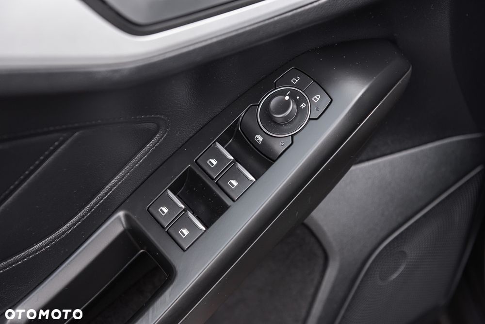 Ford Focus - 16