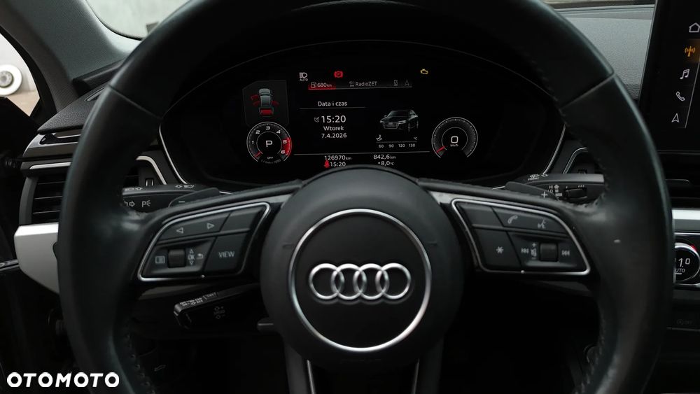 Audi A4 Limousine - 8