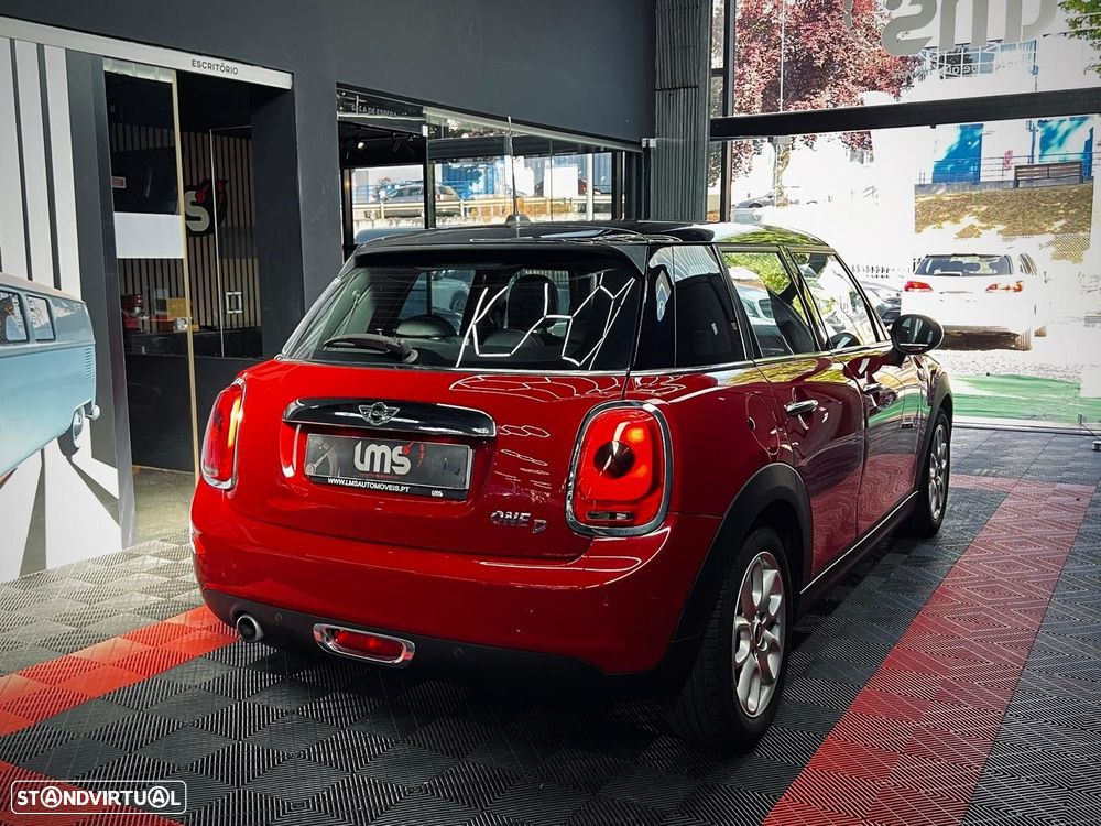 MINI 5 Portas One D - 11