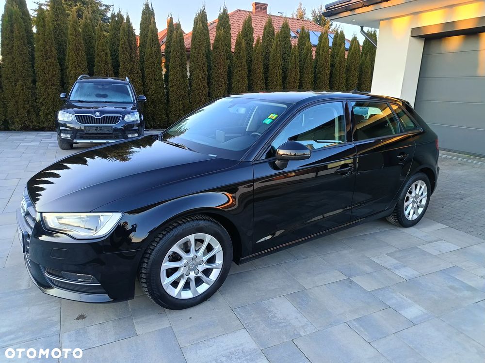 Audi A3 Sportback 2.0 TDI S tronic Attraction - 6