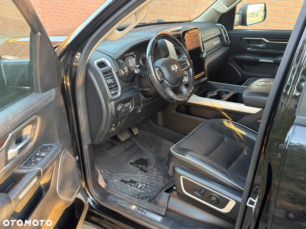 RAM 1500 Quad Cab Longbed Laramie - 14