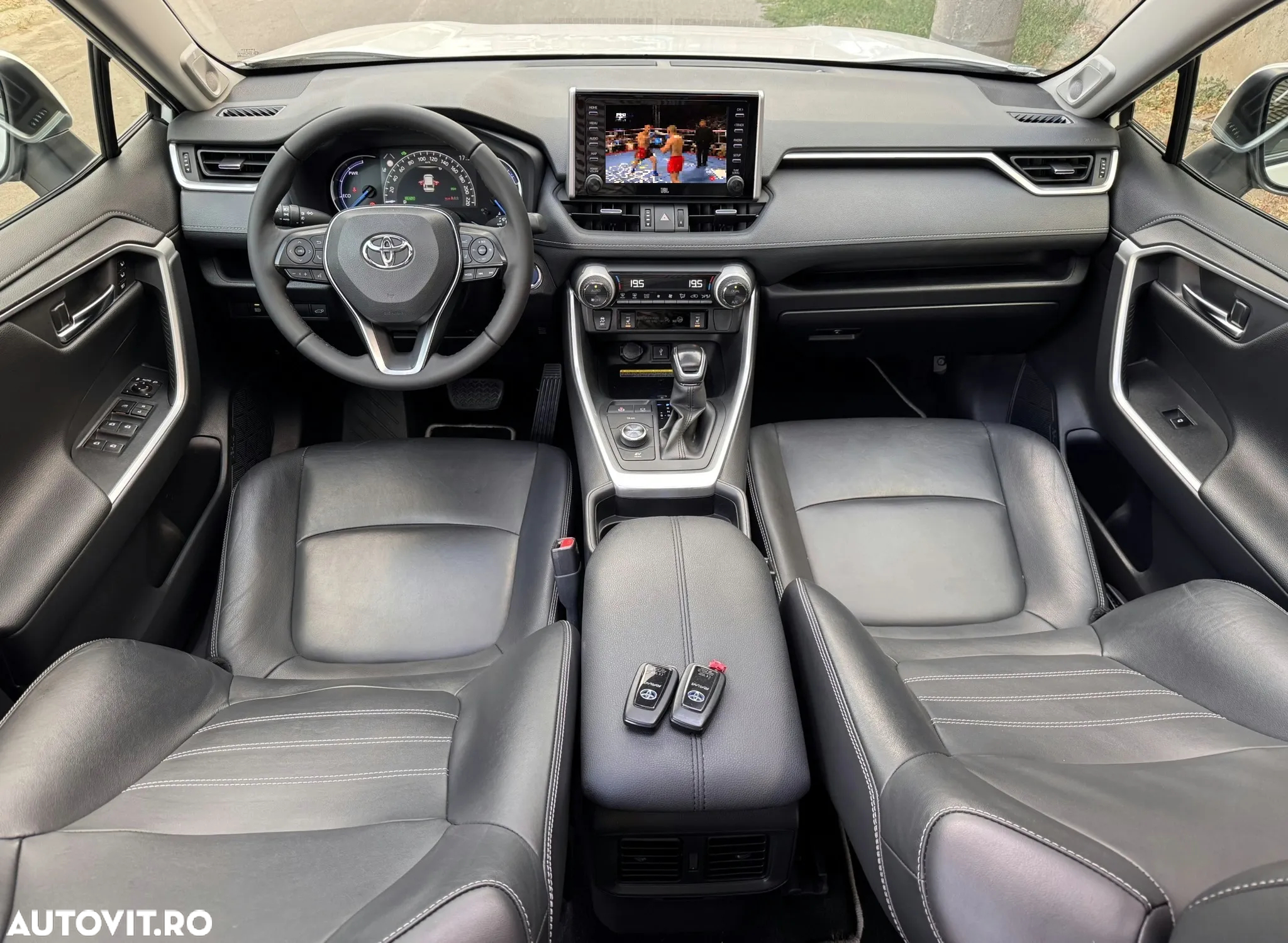 Toyota RAV4 2.5 Hybrid VVT-iE 4x4 Luxury - 2