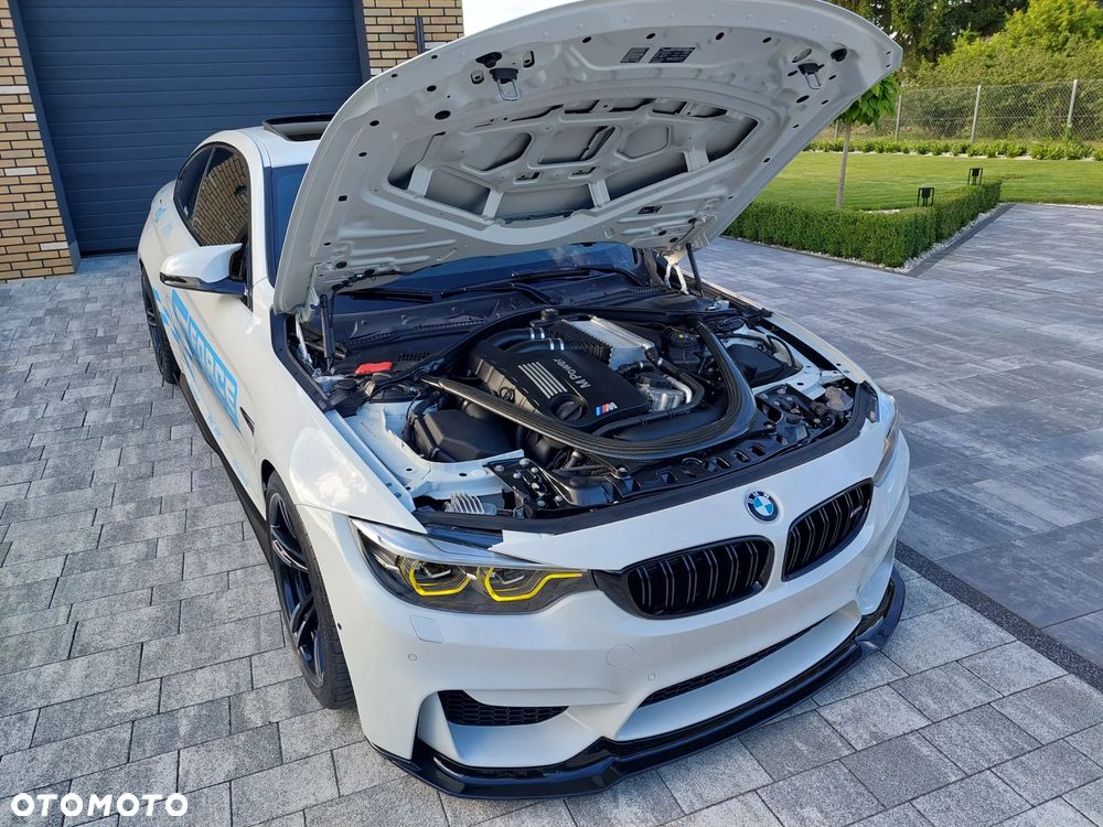 BMW M4 - 13