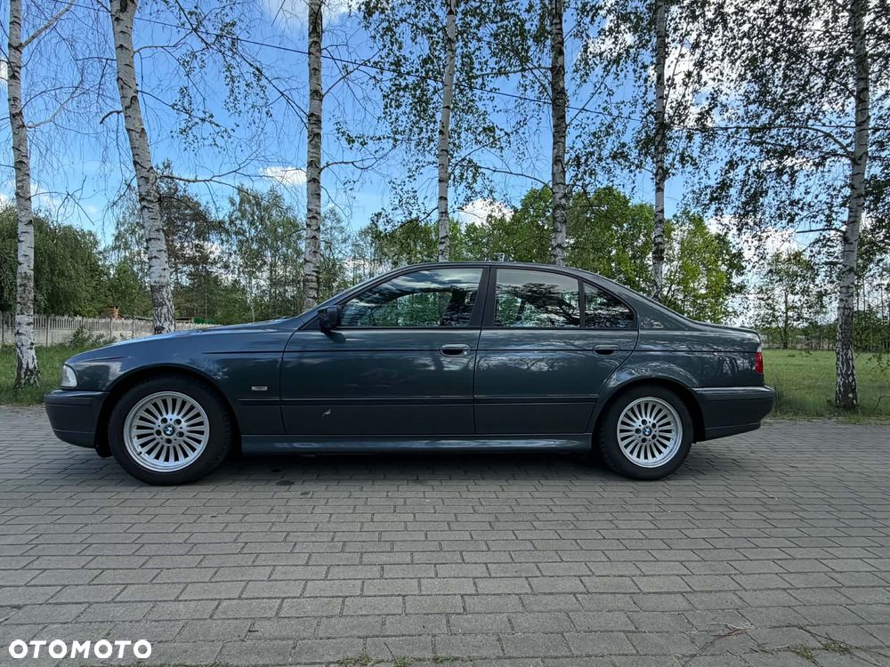 BMW Seria 5 - 1