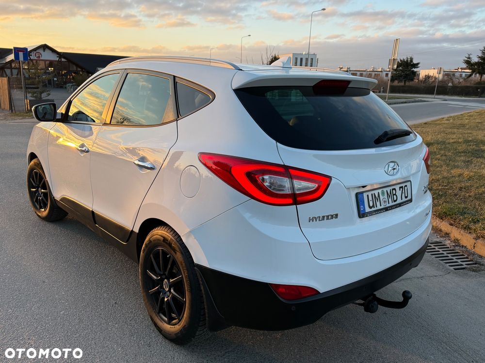 Hyundai ix35 2.0 CRDi 4WD Automatik Premium - 10