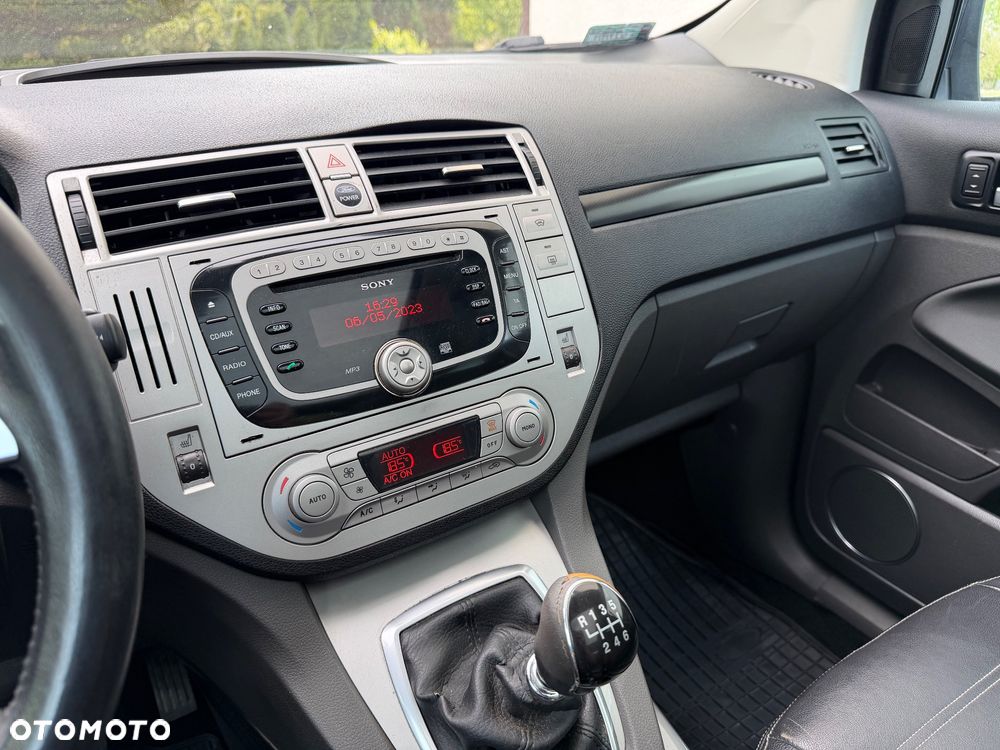 Ford Kuga 2.0 TDCi Titanium S - 19