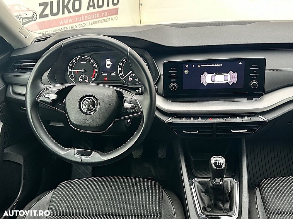 Skoda Octavia 2.0 TDI Style - 7