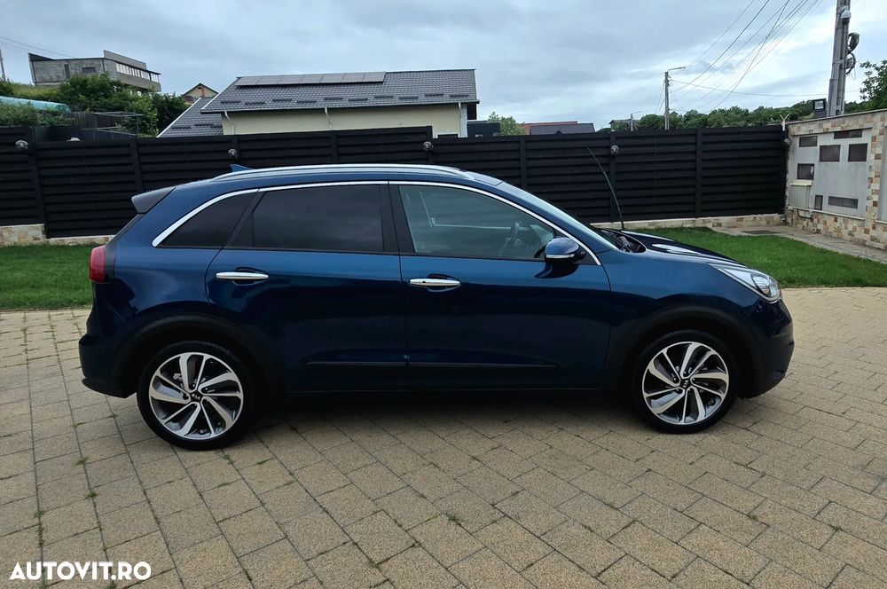 Kia Niro 1.6 GDI 2WD Aut. Vision - 8