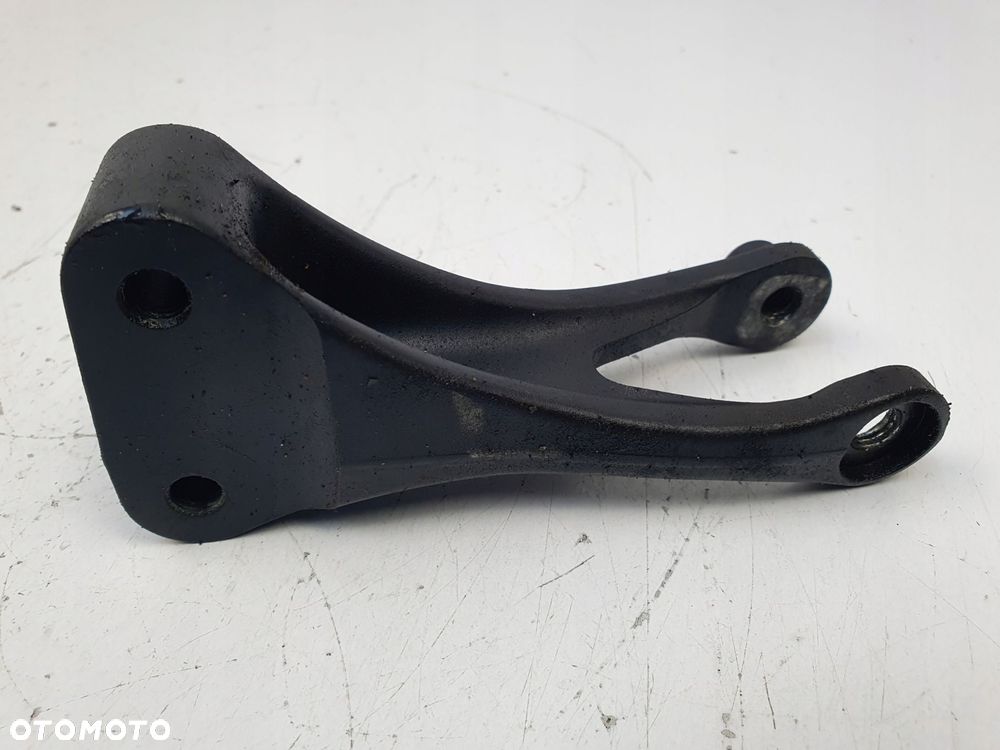 MOCOWANIE SILNIKA ŁAPA KTM Duke 790 18-24 wspornik 64103013000 - 7