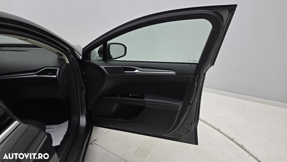 Ford Mondeo - 19