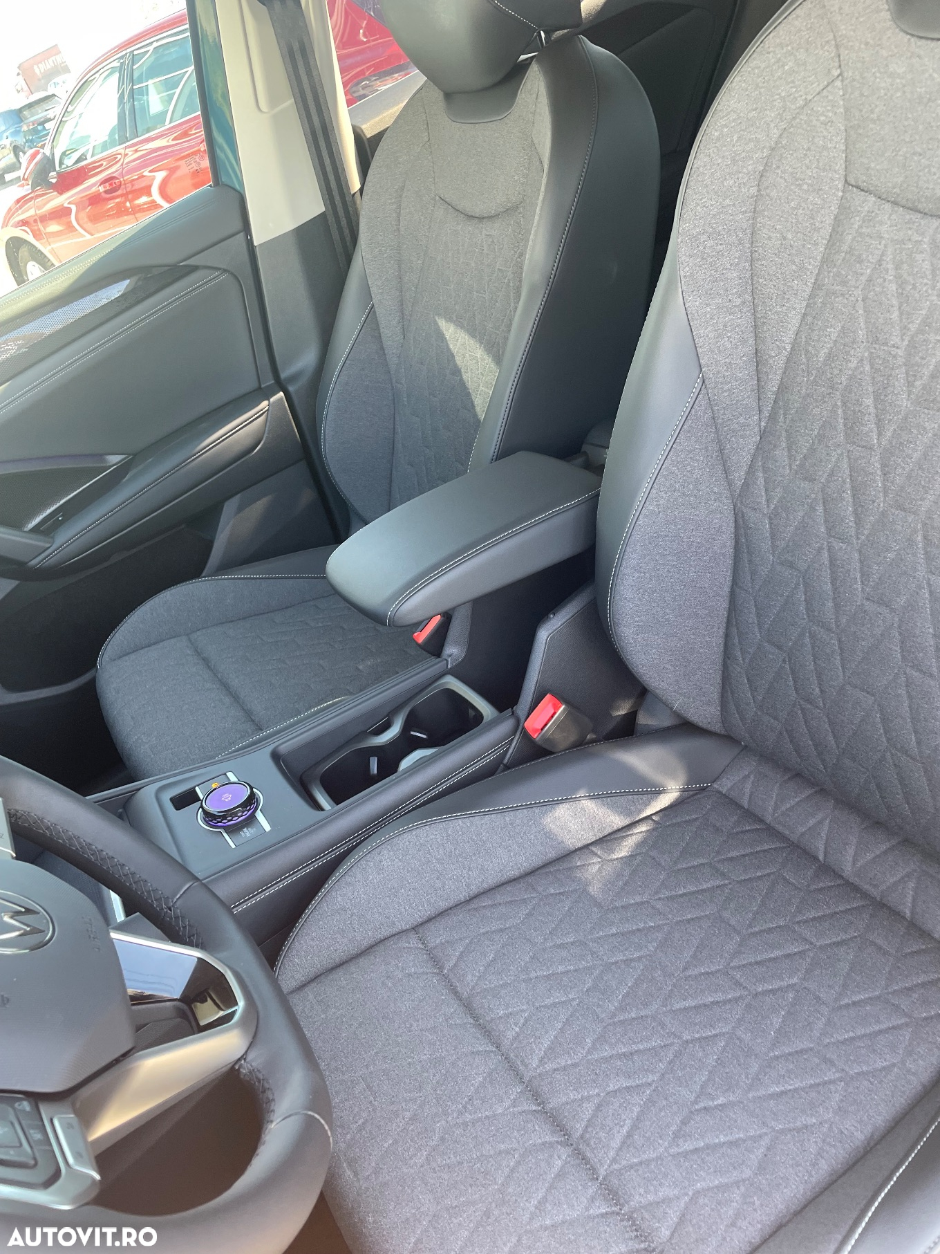 Volkswagen Tiguan 2.0 TDI DSG 4Motion Advanced - 30