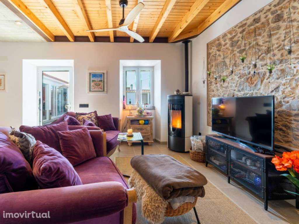 Moradia T3 com Piscina Próxima do Mar na Serra do Bouro - Grande imagem: 4/31