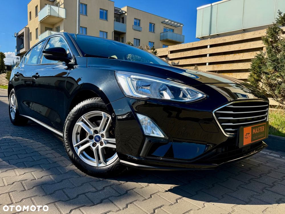 Ford Focus 1.0 EcoBoost Start-Stopp-System COOL&CONNECT DESIGN - 17