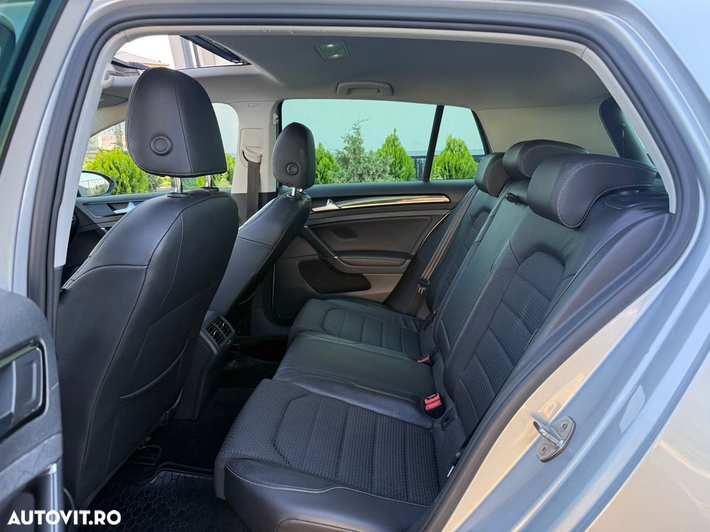 Volkswagen Golf 1.6 TDI DPF BMT DSG Comfortline - 12