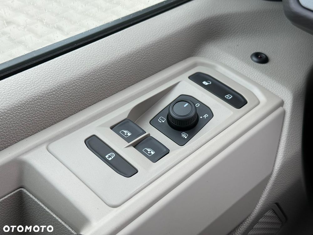 Volkswagen Multivan 2.0 TDI L2 Family DSG - 22