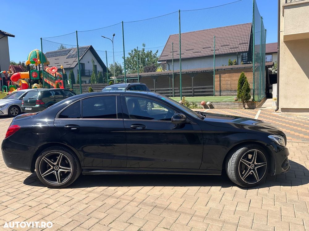 Mercedes-Benz C 220 d 4MATIC 9G-TRONIC - 27
