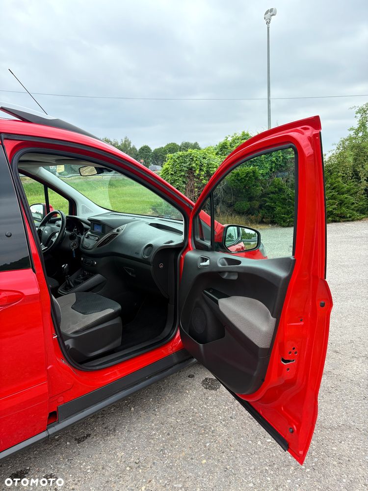 Ford Tourneo Courier 1.0 EcoBoost Trend - 19