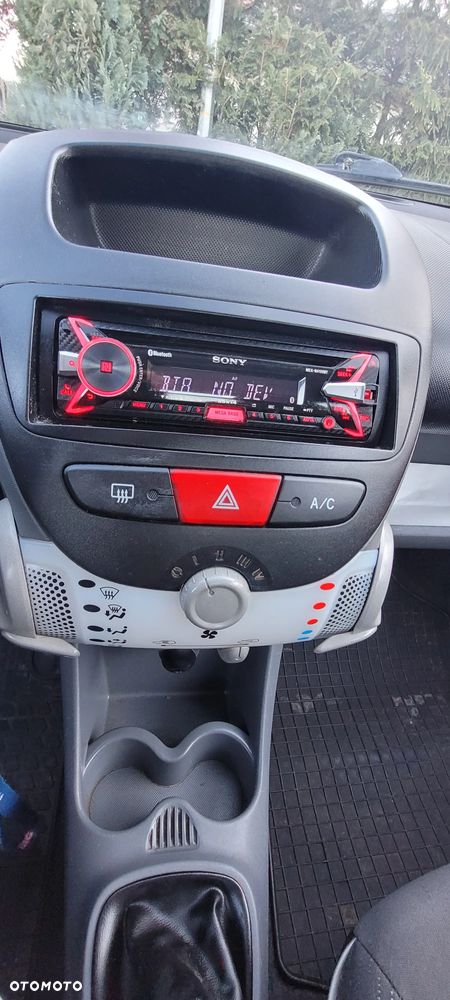 Peugeot 107 1.0 Trendy - 4