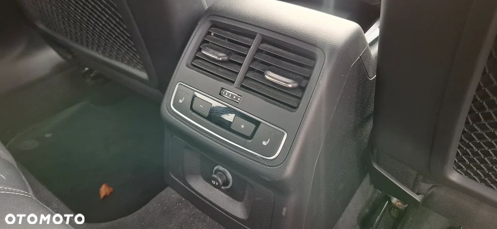 Audi A4 Avant 3.0 TDI quattro tiptronic sport - 9