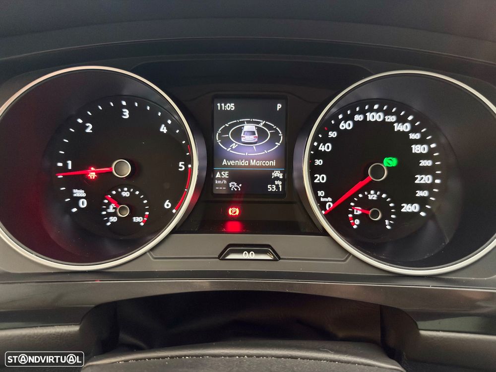 VW Tiguan Allspace 2.0 TDI Confortline DSG - 15