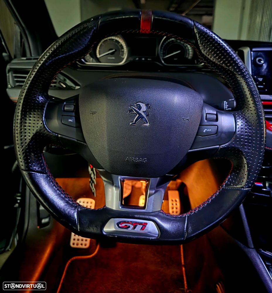 Peugeot 208 GTI 200 THP - 7