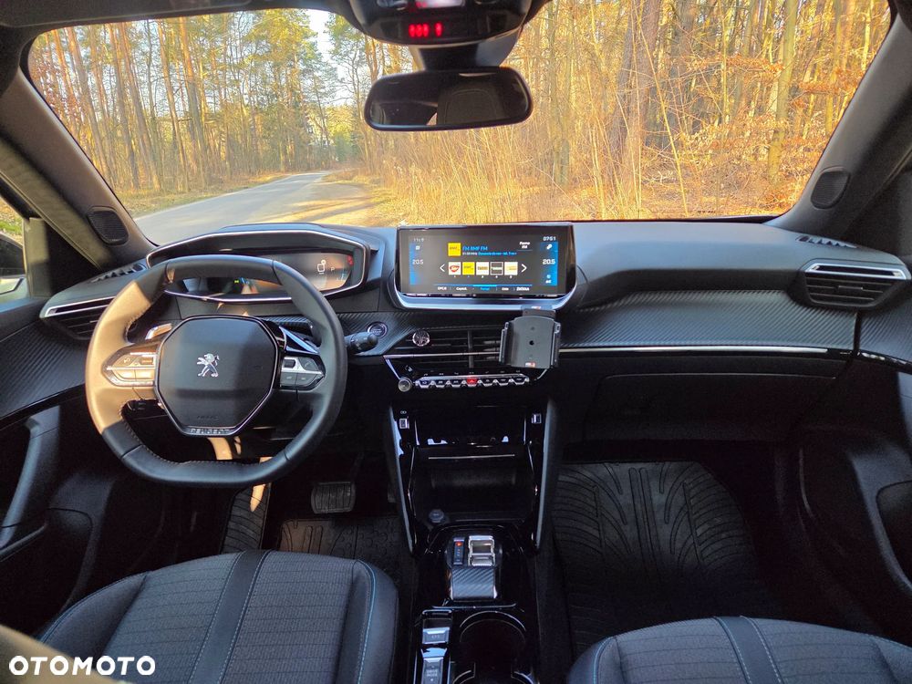 Peugeot 2008 1.2 PureTech Active Pack S&S EAT8 - 7