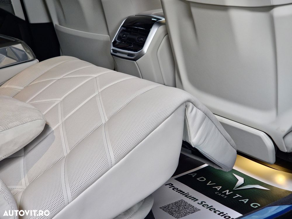 BMW M7 M760e xDrive - 16