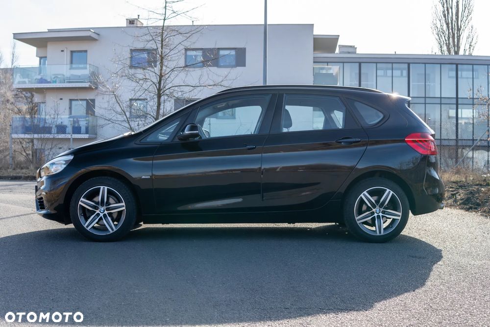 BMW Seria 2 218i Sport Line - 8