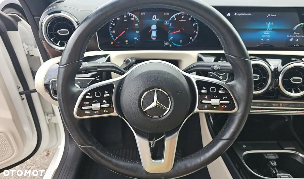 Mercedes-Benz CLA 250 4Matic 7G-DCT Edition 2020 - 13