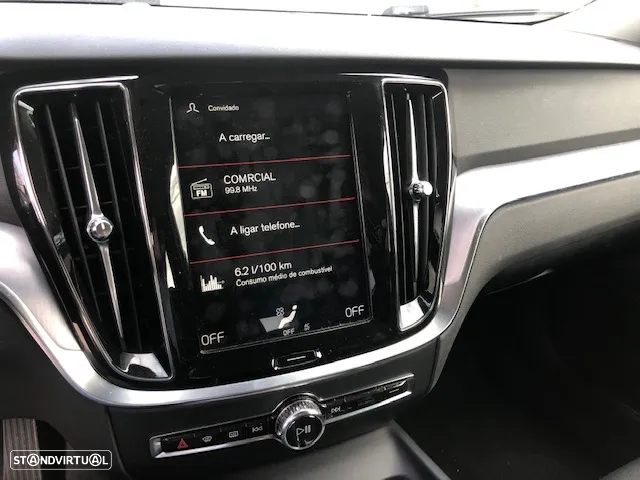 Volvo V60 2.0 D3 Momentum - 14